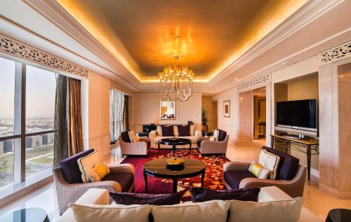 Abu Dhabi City Center Hotel | Dusit Thani Abu Dhabi