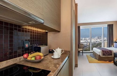 Abu Dhabi City Center Hotel | Dusit Thani Abu Dhabi