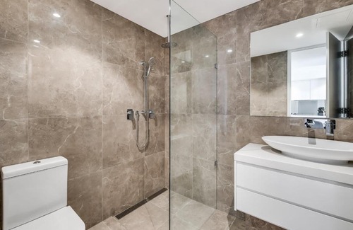 Henley Beach Apartment | Dusk By The Sea - Gorgeous 2BR Apartment Right By The Ocean With Massive Balcony