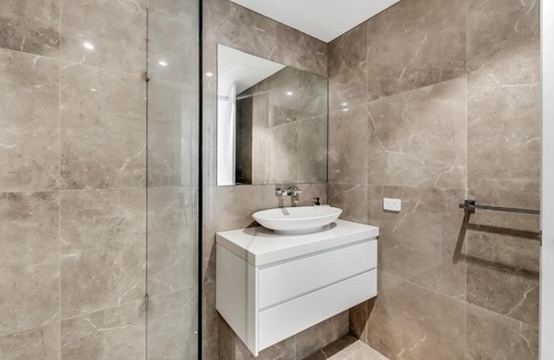 Henley Beach Apartment | Dusk By The Sea - Gorgeous 2BR Apartment Right By The Ocean With Massive Balcony
