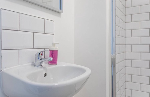 Rotherham Hotel | Dusties Hotel