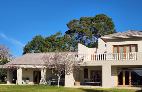 Robertson Apartment | DuVon Farmhouse