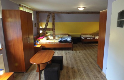 gmina Banie Mazurskie House | Dwór Klewiny