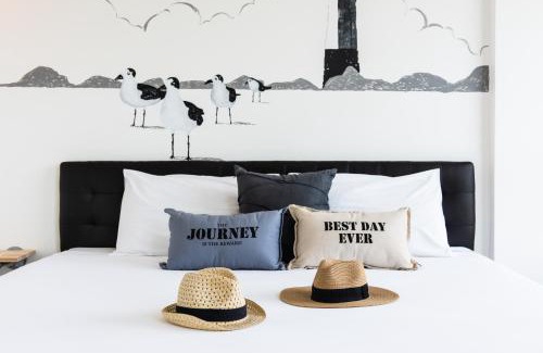 Ban Bo Han Hotel | Dwell Phuket Airport Hotel at Naiyang