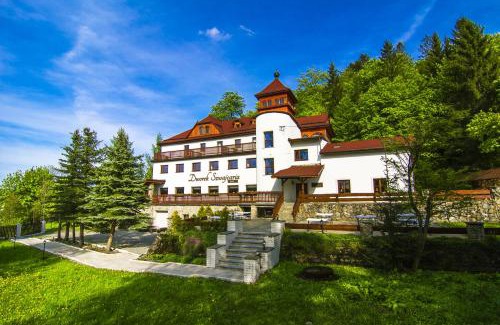 Zwardon Bed & Breakfast | Dworek Szwajcaria