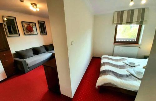 Zwardon Bed & Breakfast | Dworek Szwajcaria