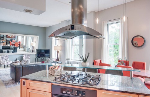 Downtown Cleveland Apartment | Dwtn Cleveland Condo: Walk to Stadiums & Museums