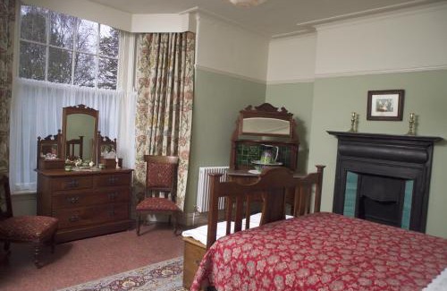 Uplands House | Dylan Thomas House