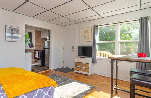 Sturgis Apartment | Dynamic Super Saver Studio Apartment MISTNO401-5