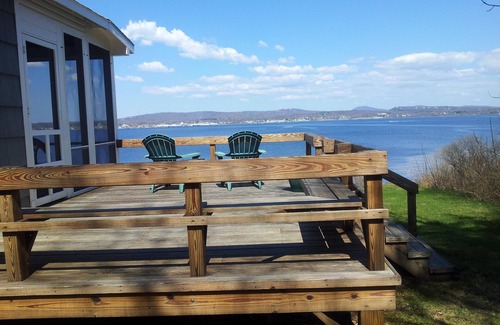 Owls Head Cottage | Dynamite Beach Cottage