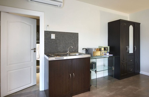 Greater Johannesburg Metropolitan Area Hotel | Dynasty Forest Sandown Accommodation