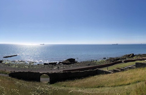 Dysart Villa | Dysart Sea View 100.1