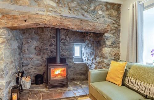 Dinas House | Dyserth