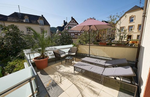 Bernkastel-Kues House | DZ Landhaus in the GH WeinKabinett - Hotel Zeltinger Hof