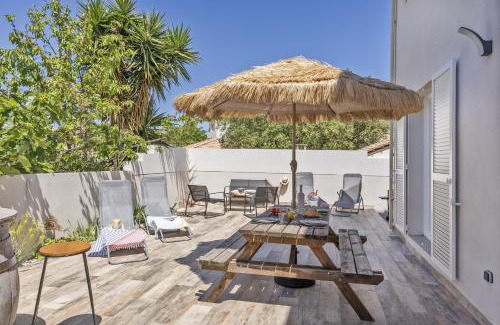 L'Ile-Rousse Villa | E Case Olivia Casa 2