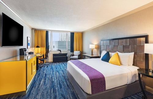 Downtown Los Angeles Hotel | E-Central Downtown Los Angeles Hotel