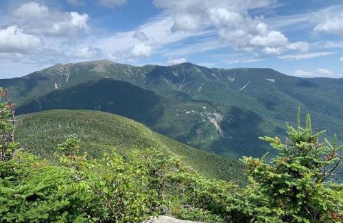 Bretton Woods House | E5 Beautiful Bretton Woods slopeside home amazing views of Mount Washington Hot Tub AC