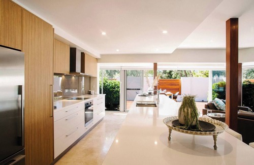 Eagle Bay Villa | Eagle Bay Beach Retreat Steps from the Sands