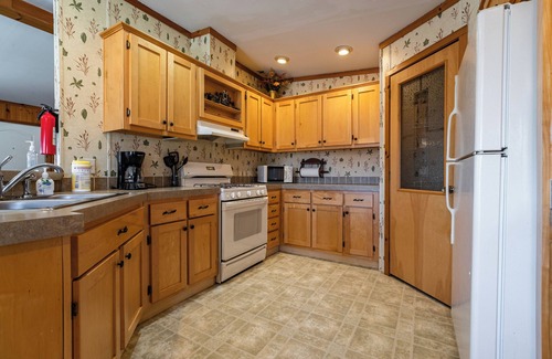 Neillsville Cabin | Eagle Cabin at the Riviera Resort in Neillsville, Wisconsin!