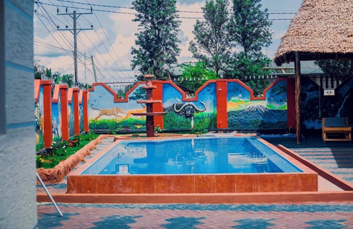 Moshi Cottage | Eagle Cottages