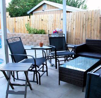 Victorville House | Eagle Ranch Oasis - Victorville Pool Getaway