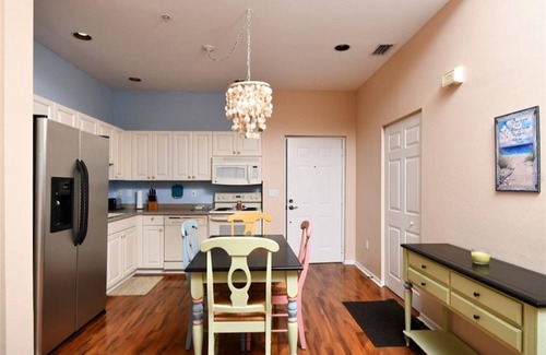 Burnt Store Marina Condo | Eagle's Nest