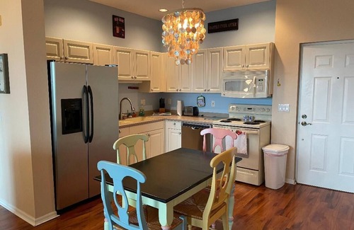 Burnt Store Marina Condo | Eagle's Nest