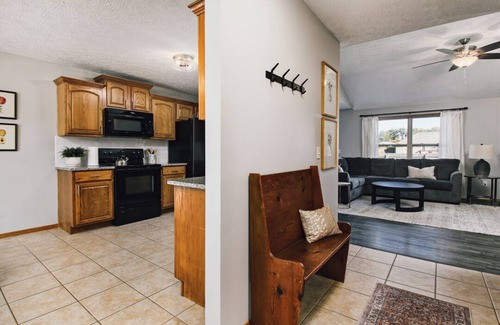 Ozark House | Eagle’s Landing: a cozy beauty in heart of SW MO