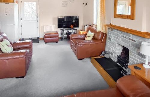 Saltash House | Eagles Nest