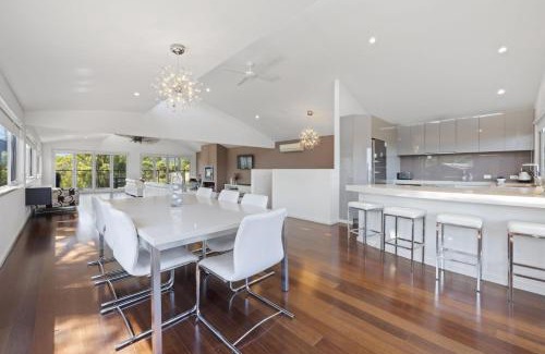 Merrijig House | Eagles Nest - Merrijig - Sleeps 10