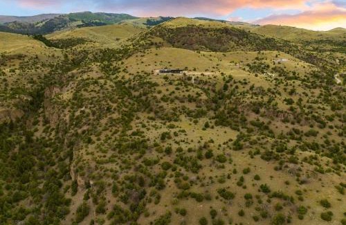 Emigrant House | Eagles Wings Mountain House as seen in Condé Nast