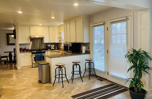North Salt Lake House | Eaglewood Golf Course area