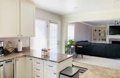 North Salt Lake House | Eaglewood Golf Course area
