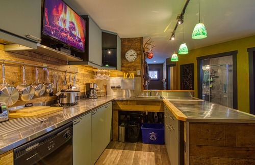 East Kootenay Bed & Breakfast | Earl Grey Lodge