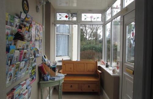 Roundham House | Earlston House