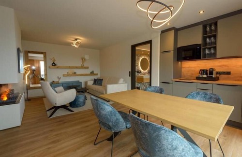 Bodenmais Ski Chalet | Earth house with far-reaching views of the valley - sauna and whirlpool