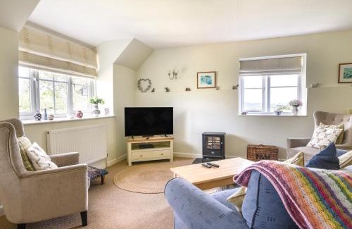 Bridport House | East Barn