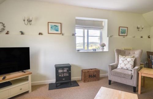Bridport House | East Barn