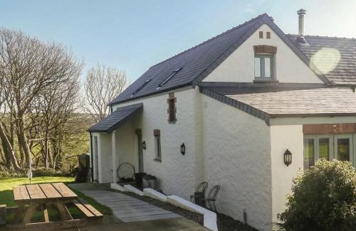 Dwrbach House | East Barn - Uk31836