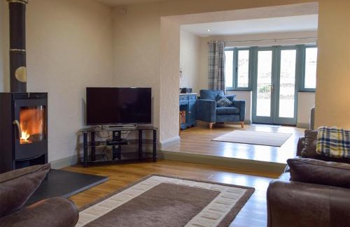 Dwrbach House | East Barn - Uk31836