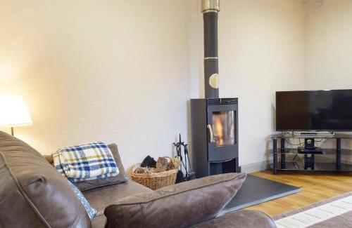 Dwrbach House | East Barn - Uk31836