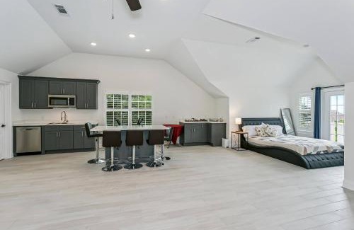 Gulf Breeze House | East Bay Lodge
