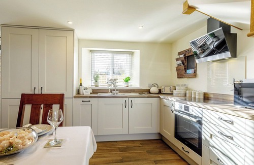 Highbridge Cottage | East Cottage - UKC4432