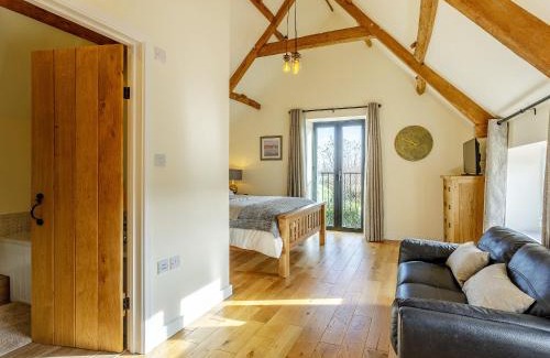 Highbridge House | East Cottage - Ukc4432
