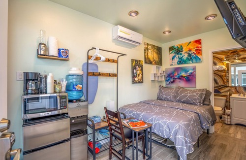 Greater East End Apartment | East Downtown Micro-luxe Container Living Pod #9