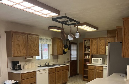 Conner House | East Fork River Ranch!! An outdoorsman’s dream!