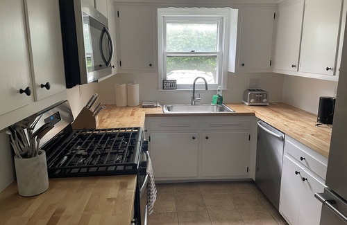 Village of East Hampton Villa | East Hampton Oasis with Pool
