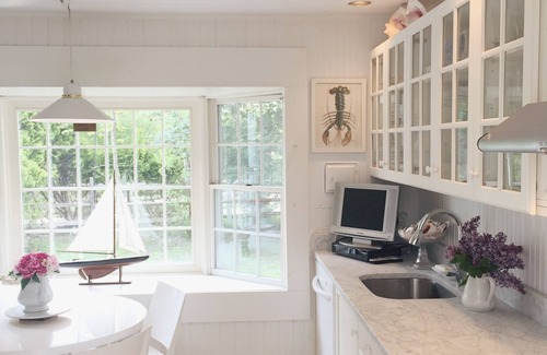 East Hampton North Cottage | East Hampton SOUTH of the HIGHWAY near Ocean & Further Lane