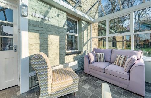 Llandysul House | East Llwyn - Uk41756