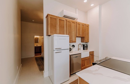 Madison Apartment | East Main Lofts - Haven 202
